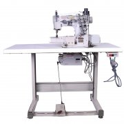 但减仓程度减缓；目前股价在压力位2.67和支撑位