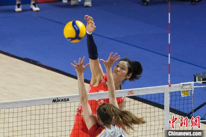 世界女排联赛中国香港站：中国队3-0力挫德国队