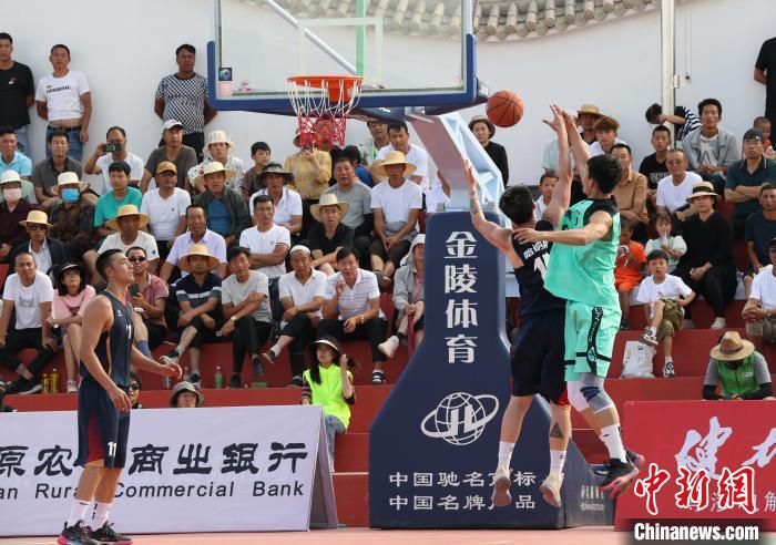 宁夏海原“村BA”篮球赛点燃乡村活力 促进文旅