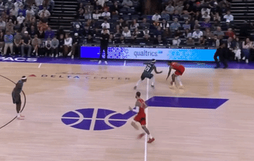 福尔茨重返NBA获10天短合同 发展联盟表现引关注