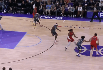 福尔茨重返NBA获10天短合同 发展联盟表现引关注