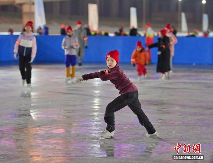 第十二届全国大众冰雪季长春启幕 多项赛事点燃