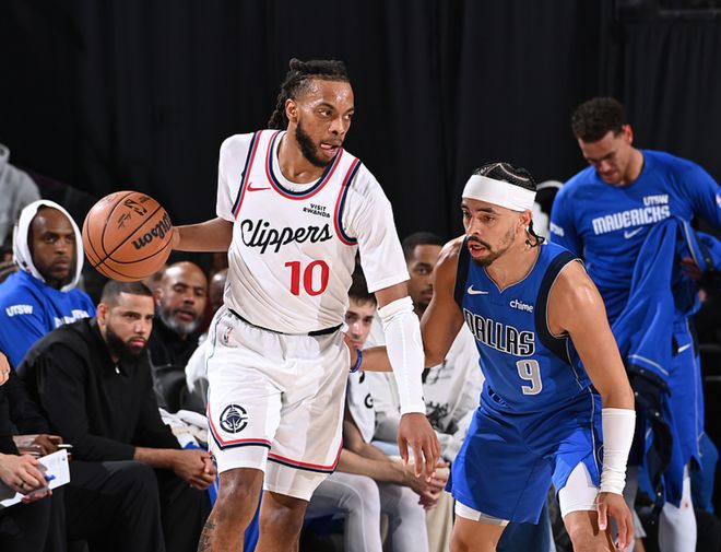 伦纳德34分创历史纪录 快船力克独行侠稳居西部