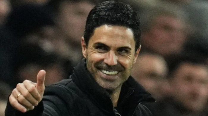 阿森纳争夺阿尔瓦雷斯引热议 转会难题待解